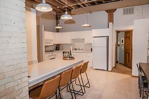 Waterfront 2BDR Condo in Grand Haven 110