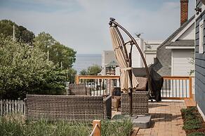 4BDR Blue Haven Cottage Grand Haven 150