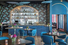 Moxy Madison Downtown