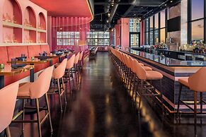 Moxy Madison Downtown