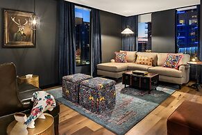 Moxy Madison Downtown