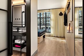 Moxy Madison Downtown