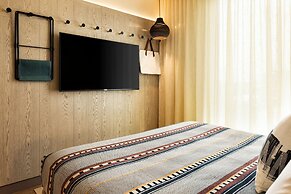 Moxy Madison Downtown