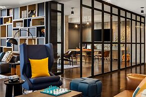 Moxy Madison Downtown