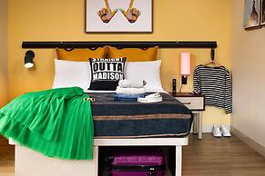 Moxy Madison Downtown