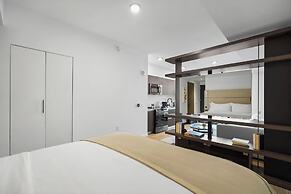 Beautiful Studio Near Bayfront Park