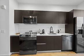 Beautiful Studio Near Bayfront Park