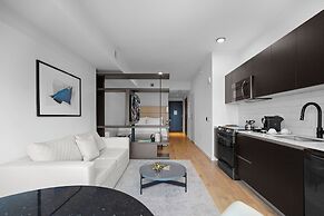 Beautiful Studio Near Bayfront Park