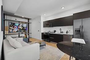 Beautiful Studio Near Bayfront Park