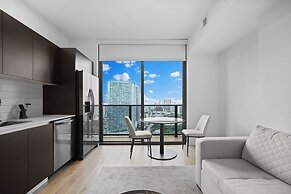 Beautiful Studio Near Bayfront Park