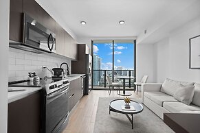 Beautiful Studio Near Bayfront Park