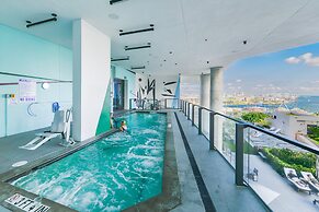 Beautiful Studio Near Bayfront Park