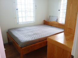 Impeccable 2-bed House in St Patrick's