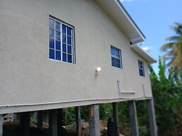 Impeccable 2-bed House in St Patrick's