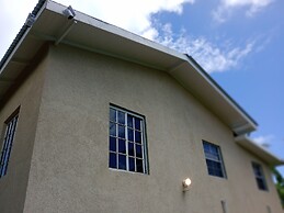 Impeccable 2-bed House in St Patrick's