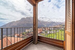 Willow Apartment With Lakeview by Wonderful Italy