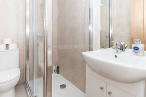 Brilliantly Located 2BD Flat Heart of Edinburgh!