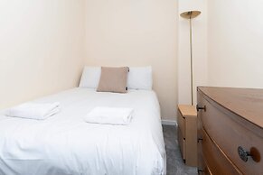 Brilliantly Located 2BD Flat Heart of Edinburgh!