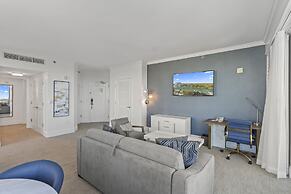 Luxury apt with Bay View at Miami Beach