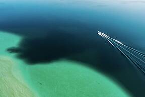 Sunrise Sands Retreat Beach & Dock 2364