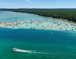 Sunrise Sands Retreat Beach & Dock 2364