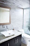 Casa Blanca Laguna by Casa Naiyari