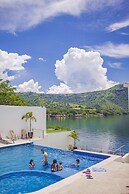 Casa Blanca Laguna by Casa Naiyari