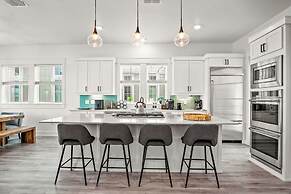 Suns Out Buns Out 113 TEA