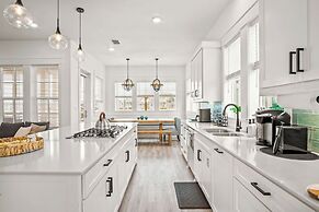 Suns Out Buns Out 113 TEA