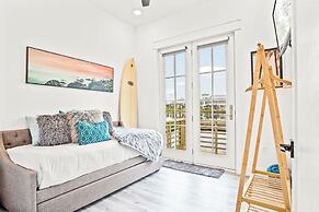 Suns Out Buns Out 113 TEA