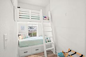 Suns Out Buns Out 113 TEA