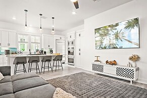 Suns Out Buns Out 113 TEA