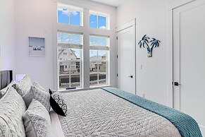 Suns Out Buns Out 113 TEA