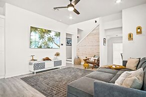 Suns Out Buns Out 113 TEA