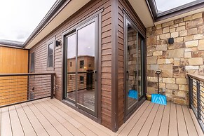 Blue River Flats Building 2 #302 By Summit County Mountain Retreats