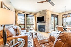 Blue River Flats Building 2 #302 By Summit County Mountain Retreats