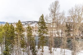 Blue River Flats Building 2 #302 By Summit County Mountain Retreats