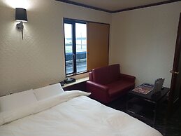 HOTEL C-PLUS - Adults Only