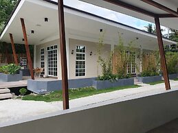 Fins Pacific Coral Bay by Hiverooms