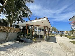 Fins Pacific Coral Bay by Hiverooms