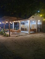 Fins Pacific Coral Bay by Hiverooms