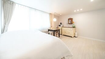 Gyeongju Hwangnaminn Pension