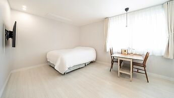 Gyeongju Hwangnaminn Pension