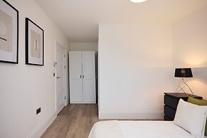 The Wembley Park Arms - Modern 2bdr Flat With Parking Balcony