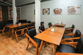 Townhouse Oak J&b Gunung Sahari