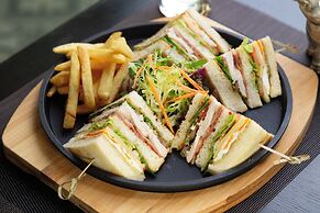 Caravan Hotel by EHM