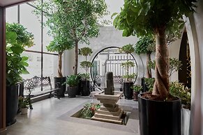 Caravan Hotel by EHM