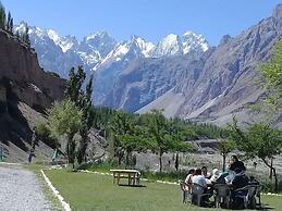 Khunjerab Hotel & Restaurant