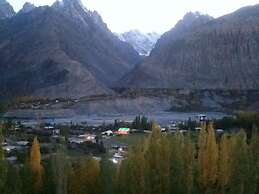 Khunjerab Hotel & Restaurant