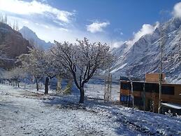 Khunjerab Hotel & Restaurant